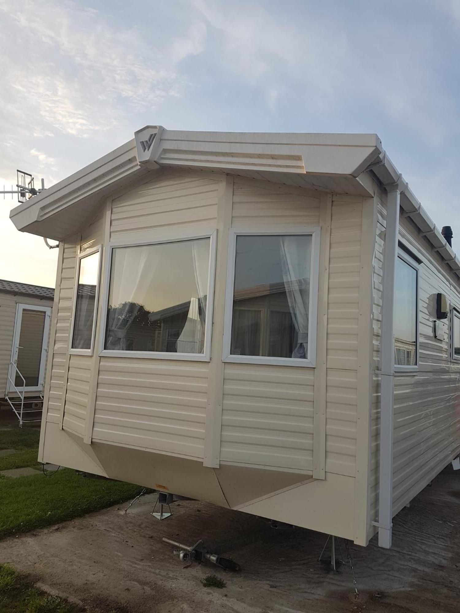 Meadow Bay Hayling Island-Iona Hotel South Hayling Exterior photo